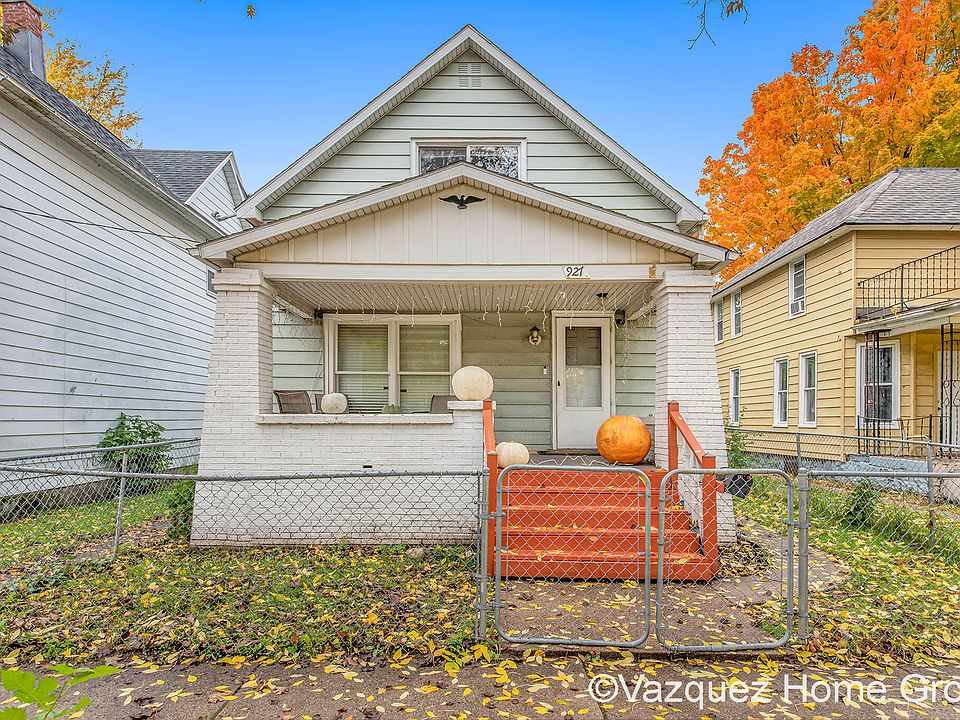1st image of 927 McReynolds Ave NW