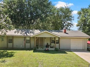 410 S Raum St, Lawson, MO 64062
