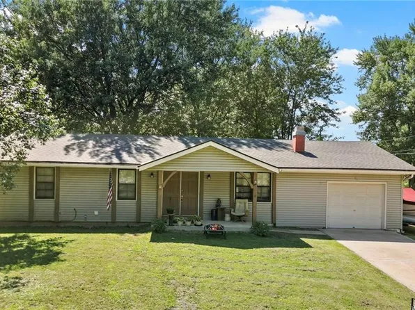 410 S Raum St, Lawson, MO 64062