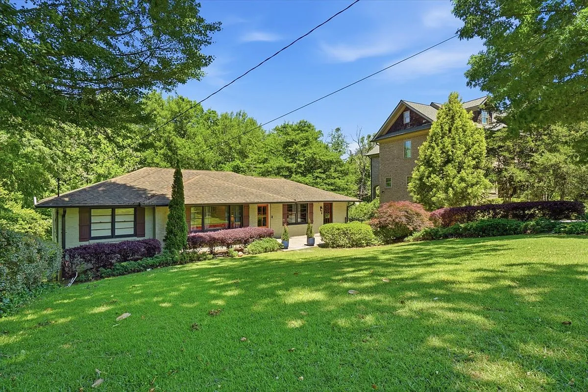 Building Photo - 1792 Noble Dr NE