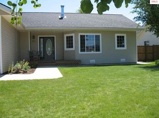 32 Schissler Ln, Sandpoint, ID 83864