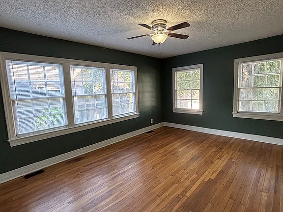 4th image of 227 N Yukon Ave