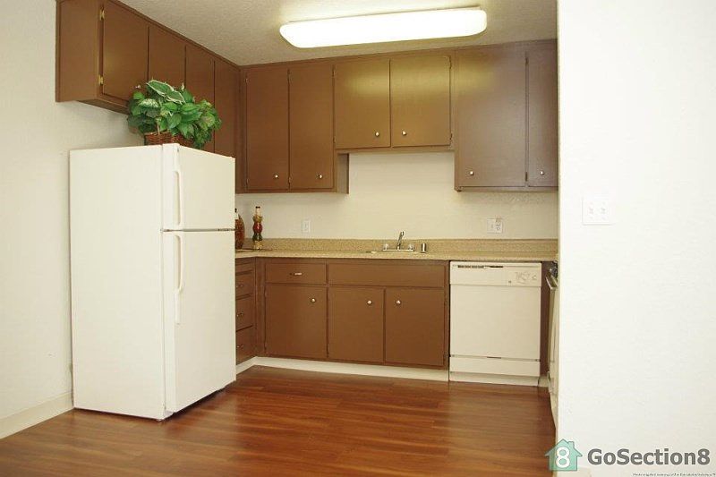 1st image of 555 Alaska Ave APT 80