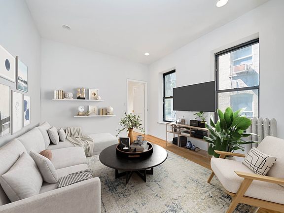 2nd image of 70 W 109th St #34A