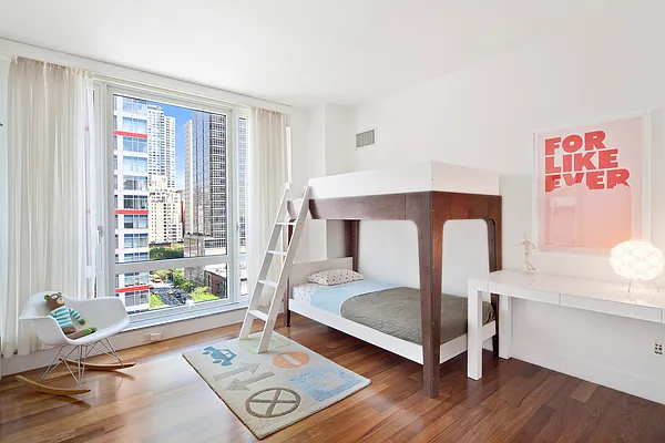 Rented by Compass | media 7