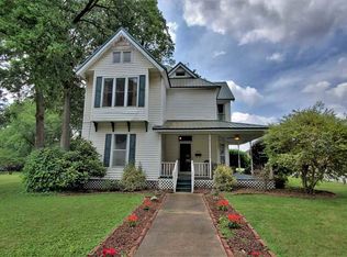 1802 Osborne St, Humboldt, TN 38343