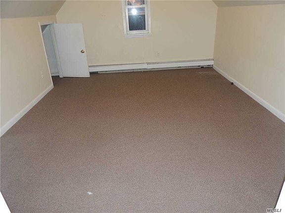 4th image of 215-46 39th Ave Floor 3