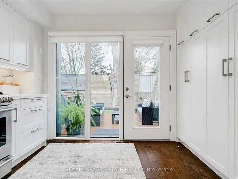 10 Kent Rd — Photo 9