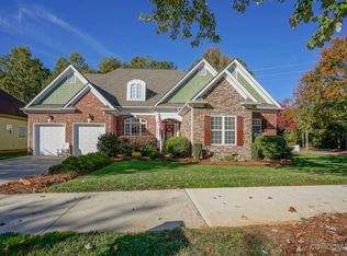 20051 Verlaine Dr, Davidson, NC 28036