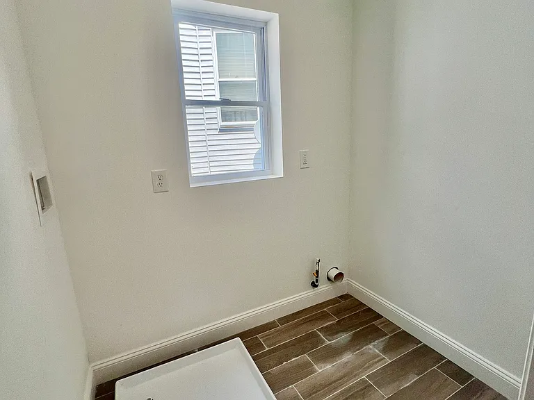 879 S 18th St #1 — Photo 16