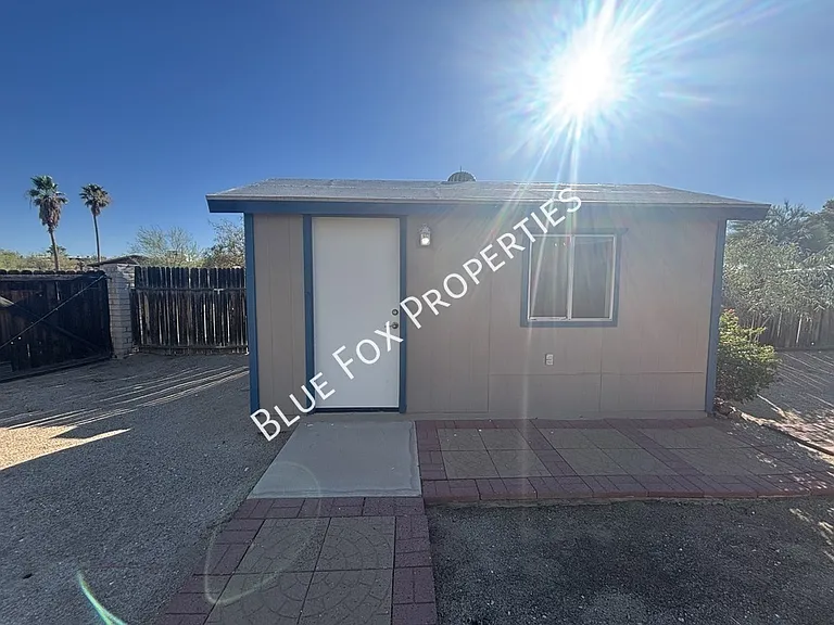 2780 W Via Del Santo — Photo 22
