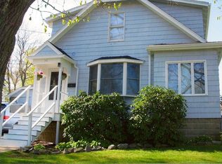 36 Flash Rd, Nahant, MA 01908