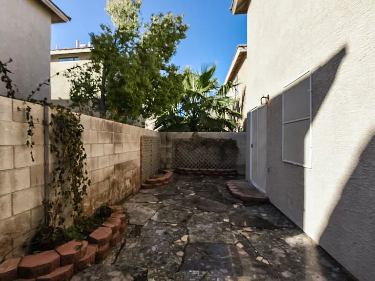 10265 Montana Mountain St — Photo 17