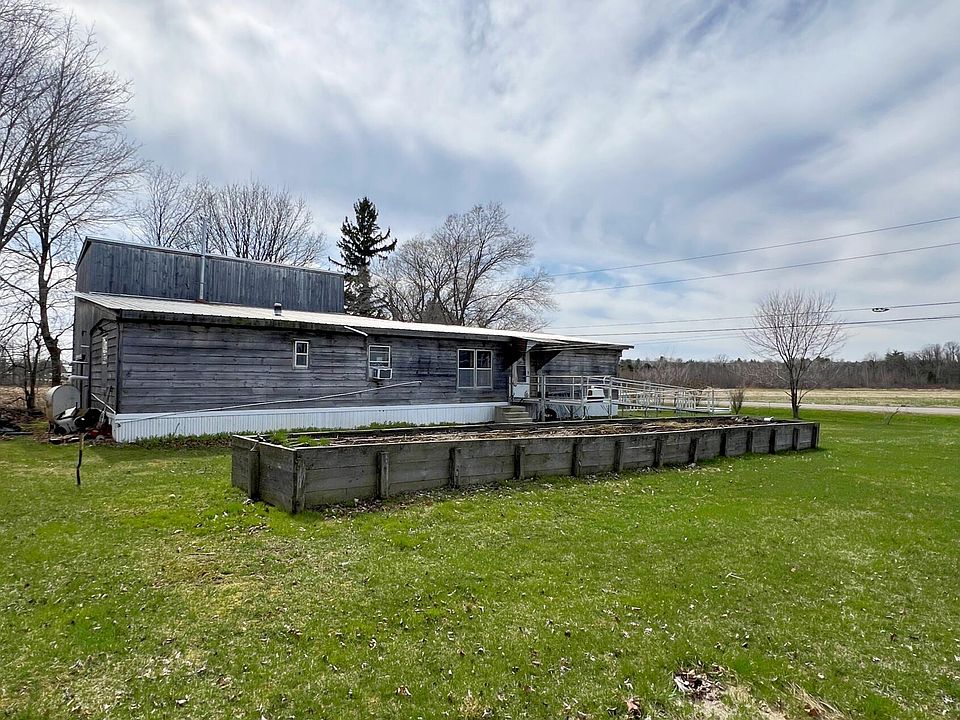 2nd image of 290 Fiske Rd