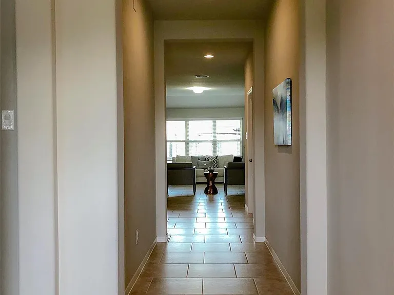 3310 McDonough Way — Photo 3