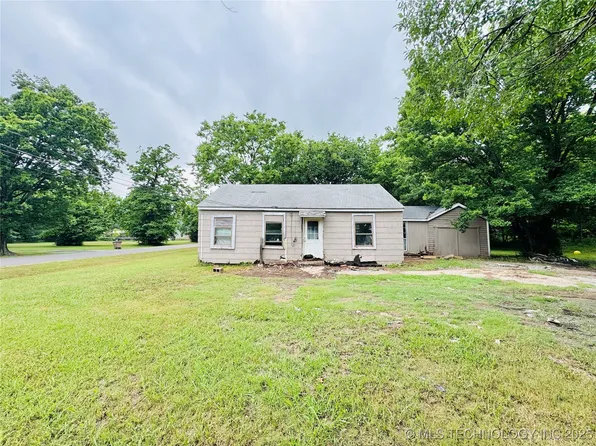 701 N State St, Wagoner, OK 74467