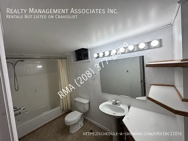 2111 N 21st St — Photo 22