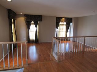 14523 Oakmere Dr, Centreville, VA 20120