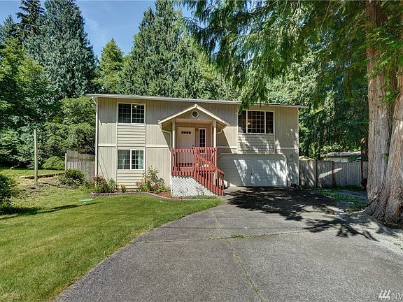 3rd image of 21106 91st St E