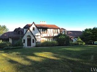 2211 Nottingham Rd, Allentown, PA 18103