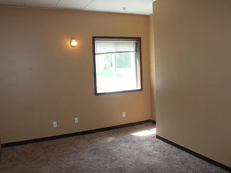 918 Main St #25 — Photo 17