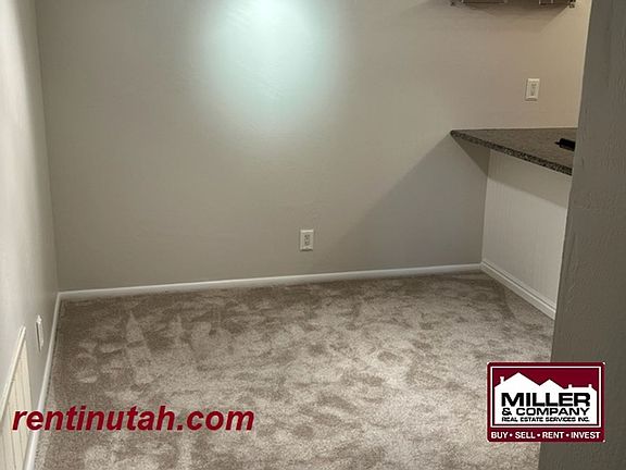 5th image of 4842 S Highland Cir APT 610