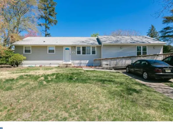 1054 Turnerville Rd, Pine Hill, NJ 08021