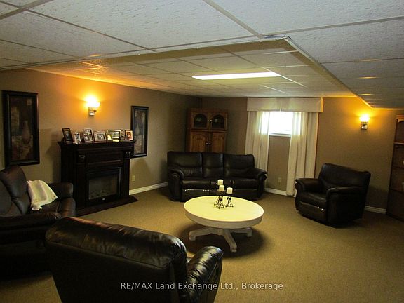5th image of 72540 London Rd