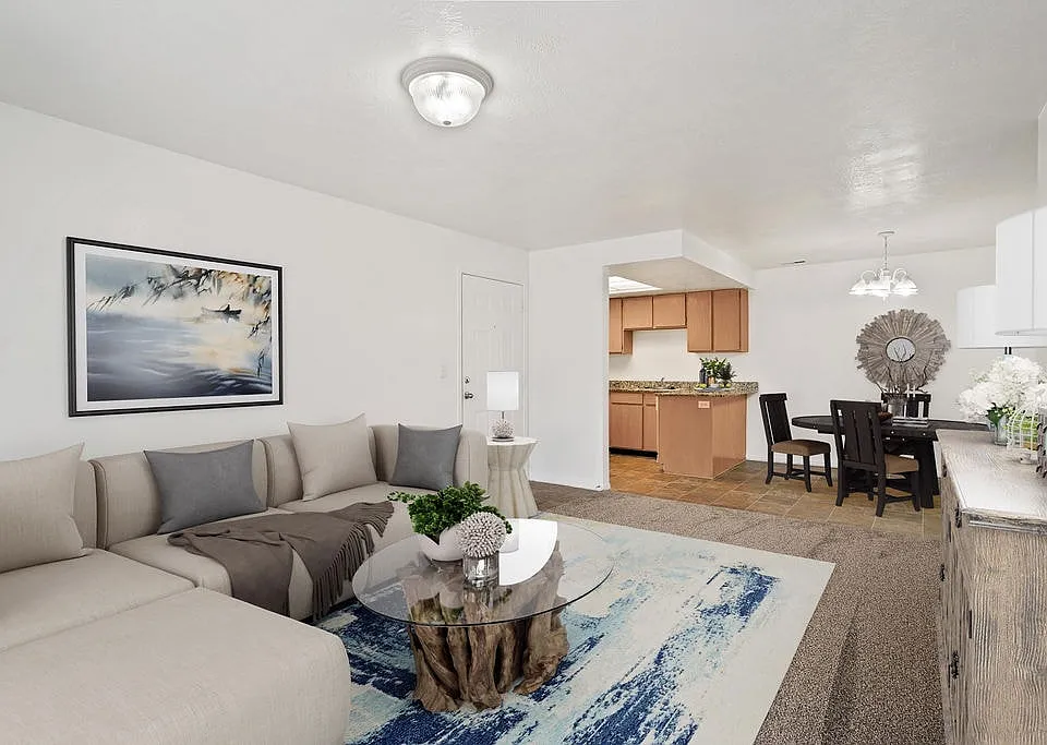 Elk Run Apartments