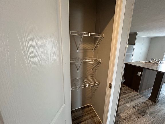 4th image of 506 Washington #506