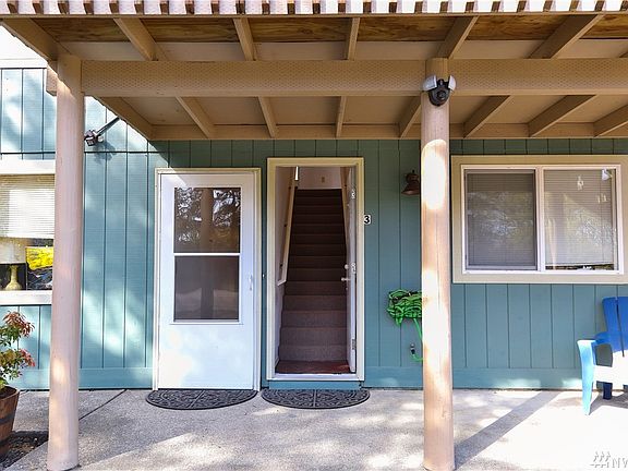 2nd image of 767 Point Brown Ave SW
