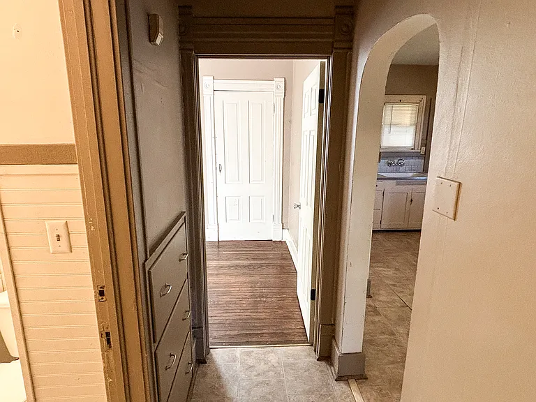 812 W Virginia Ave — Photo 22