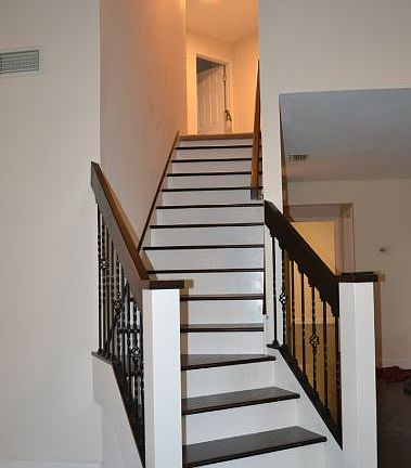 5th image of 9304 Exposition Dr