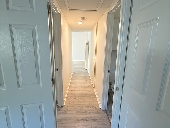 3rd image of 2474 Elden Ave #F