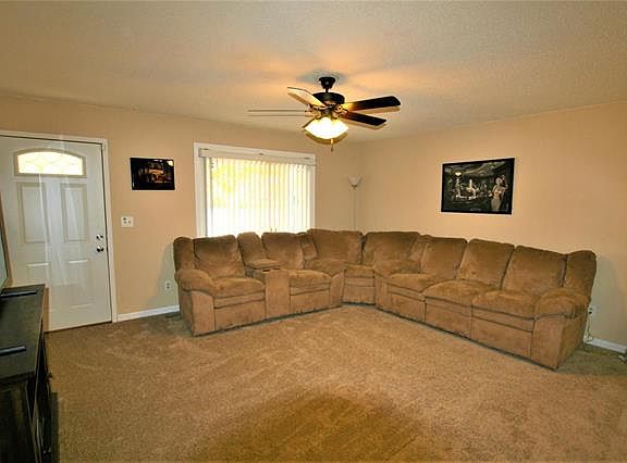 4th image of 2239 Central Parkway Dr