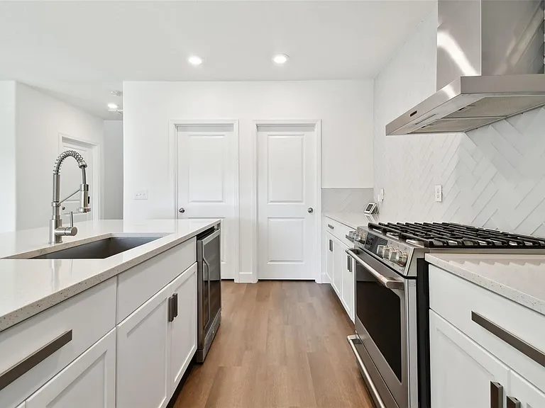 5507 Rainwood Meadows Dr — Photo 17