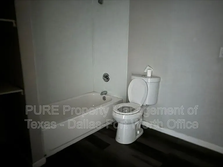 2932 Haynie St #D — Photo 8
