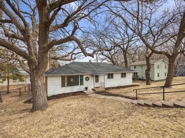 463 Minnesota St S, Bayport, MN 55003