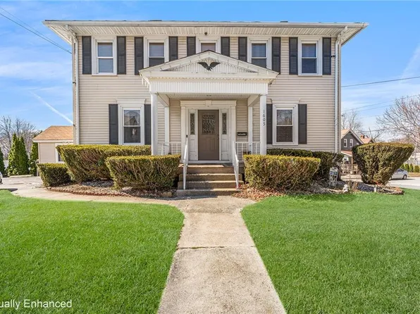 1605 Main St, West Warwick, RI 02893