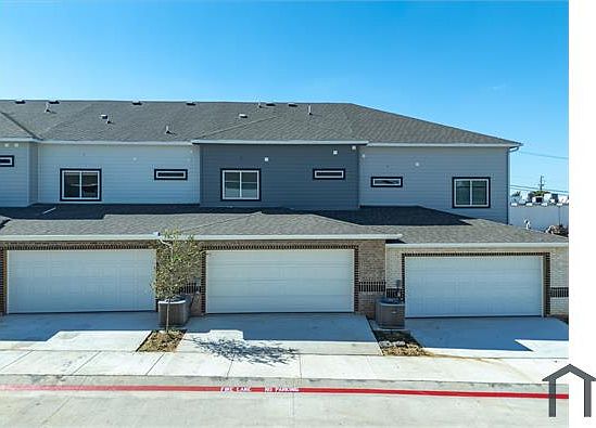 5th image of 6217 Roby Dr