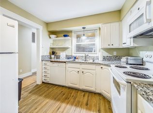 14 Gretchen Ln, Bella Vista, AR 72715