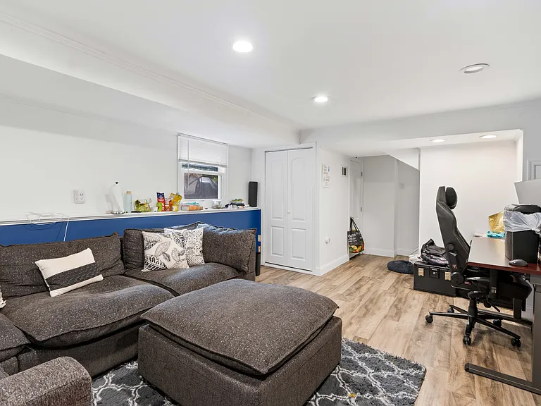 Great flex space