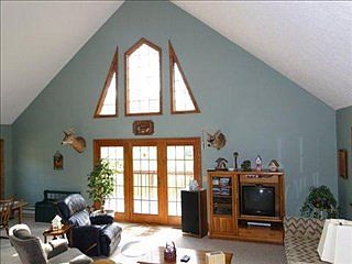 3rd image of 115 Quarry View Ln