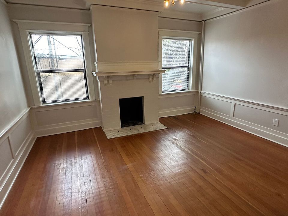 1st image of 729 E Burnside St #205