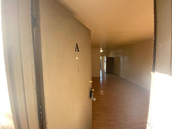 3rd image of 5411 Morrow Dr APT A