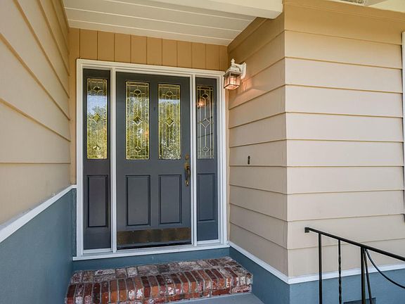 3rd image of 4212 Bettina Ave