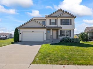 2415 White Oak Ln, Granger, IA 50109
