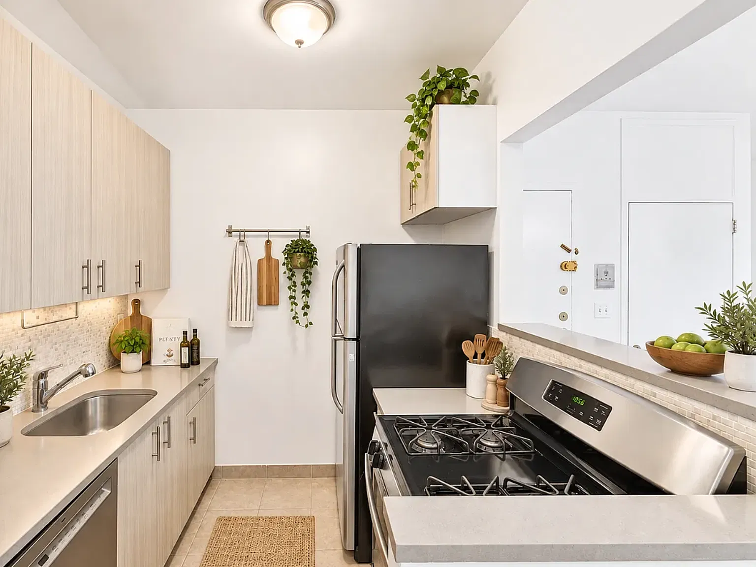 414 East 119th Street — Photo 4