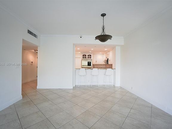 3rd image of 151 Crandon Blvd APT 320