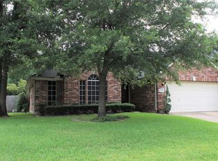 6410 Cobble Manor Ln, Spring, TX 77379